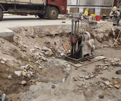 南岸公路下沉压浆